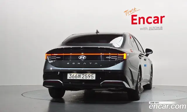 Hyundai Sonata 2025 2.0 автомат (гидро), миниатюра 3