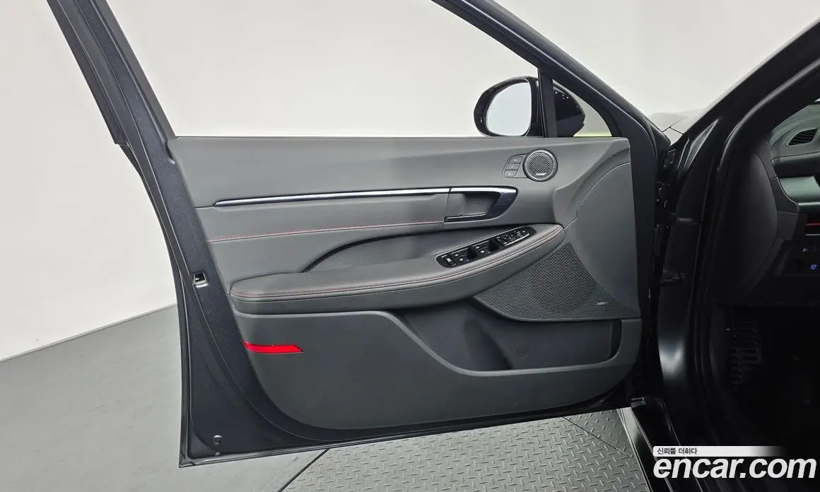 Hyundai Sonata 2025 2.5 автомат (гидро), фото 14