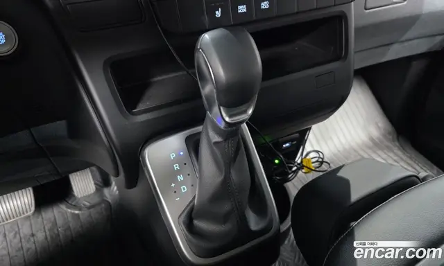 Hyundai Staria 2021 2.2 автомат (гидро), миниатюра 12
