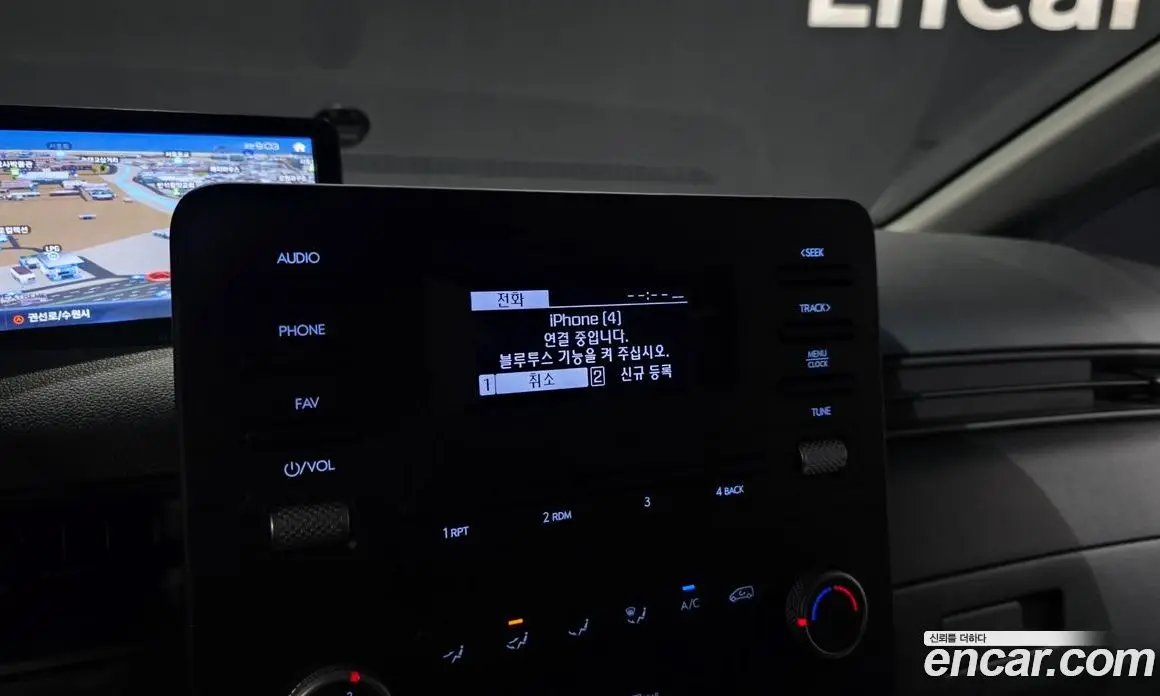 Hyundai Staria 2021 2.2 автомат (гидро), фото 32