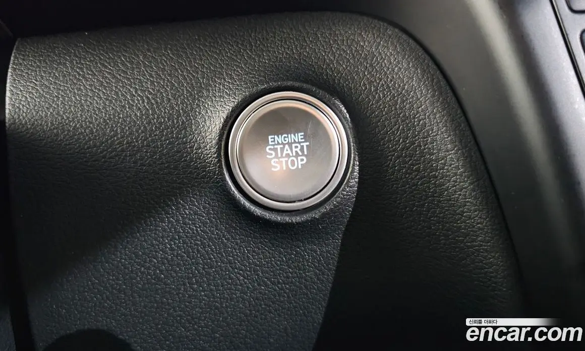 Hyundai Staria 2022 2.2 автомат (гидро), фото 27