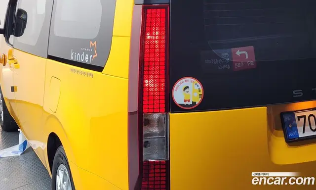 Hyundai Staria 2025 3.5 автомат (гидро), миниатюра 9