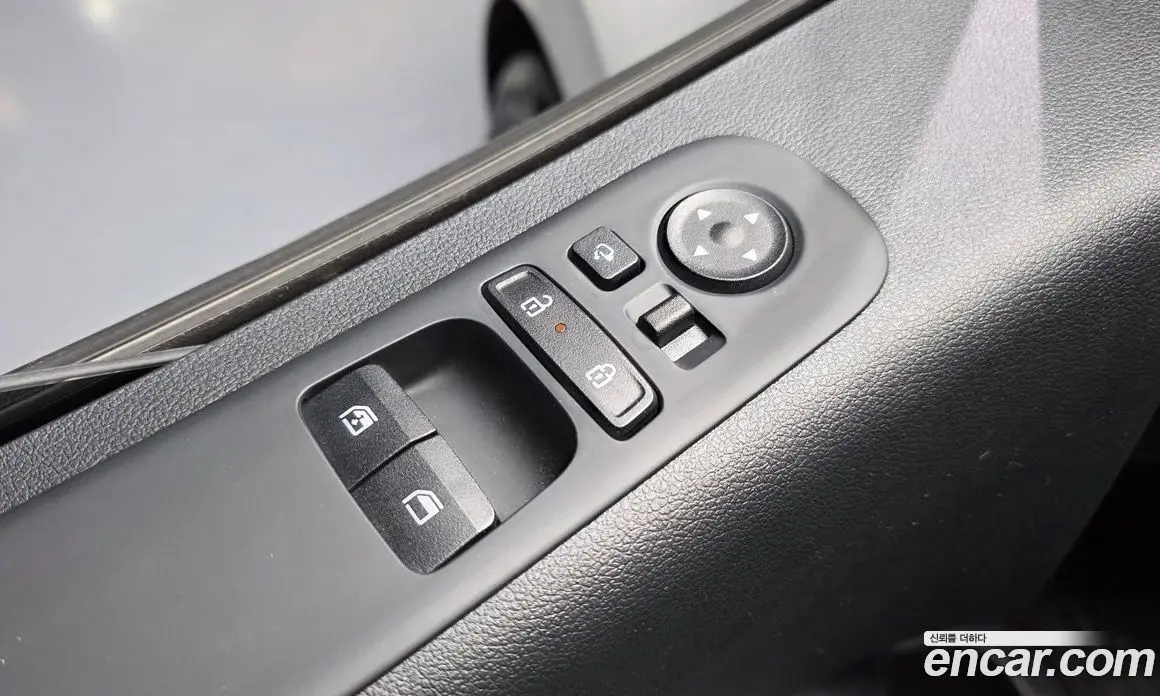 Hyundai Staria 2025 3.5 автомат (гидро), фото 27