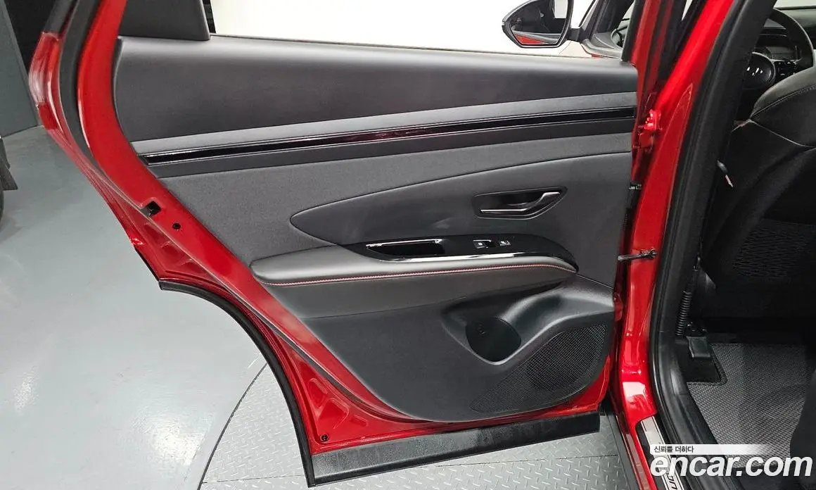 Hyundai Tucson 2022 1.6 автомат (гидро), фото 14