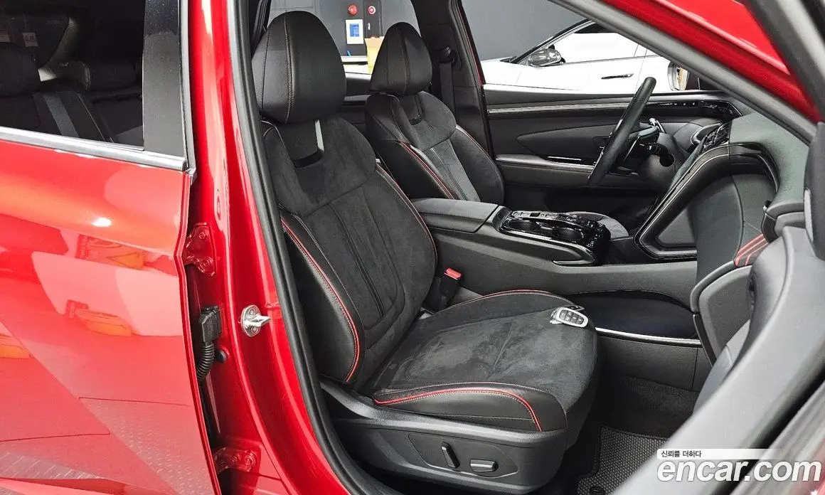 Hyundai Tucson 2022 1.6 автомат (гидро), фото 15