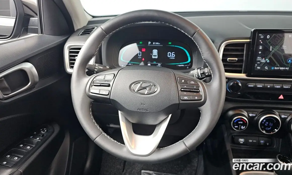 Hyundai Venue 2025 1.6 автомат (гидро), фото 19