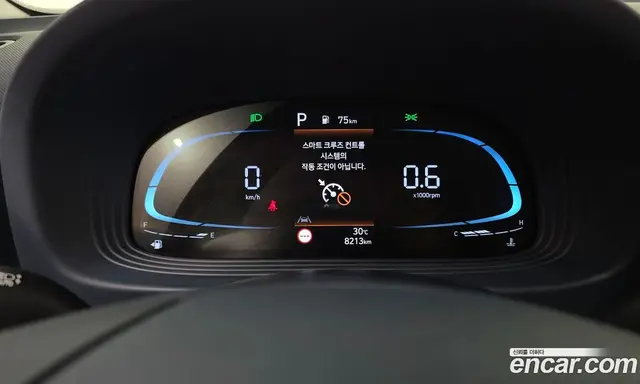 Hyundai Venue 2025 1.6 автомат (гидро), миниатюра 8