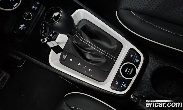 Hyundai Venue 2026 1.6 автомат (гидро), миниатюра 11