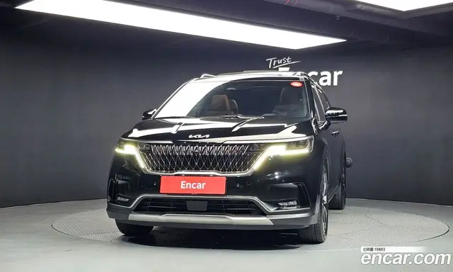 Kia Carnival 2023 2.2 автомат (гидро), миниатюра 3
