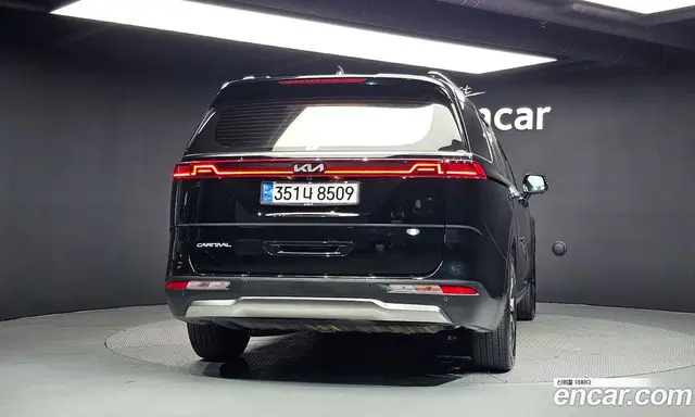 Kia Carnival 2023 2.2 автомат (гидро), миниатюра 4