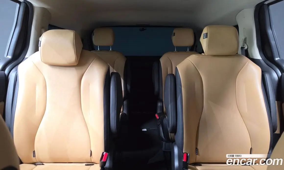 Kia Carnival 2023 3.5 автомат (гидро), фото 32
