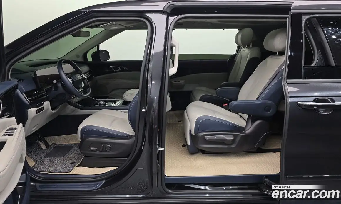 Kia Carnival 2025 1.6 автомат (гидро), фото 22