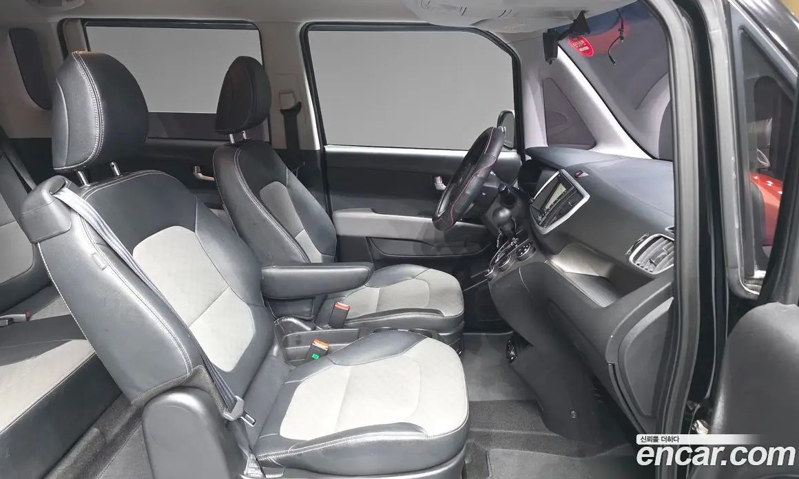 Kia Ray 2019 1.0 автомат (гидро), фото 11