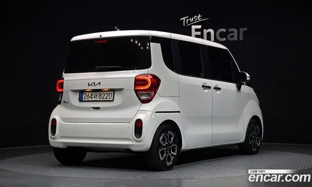 Kia Ray 2022 1.0 автомат (гидро), миниатюра 2