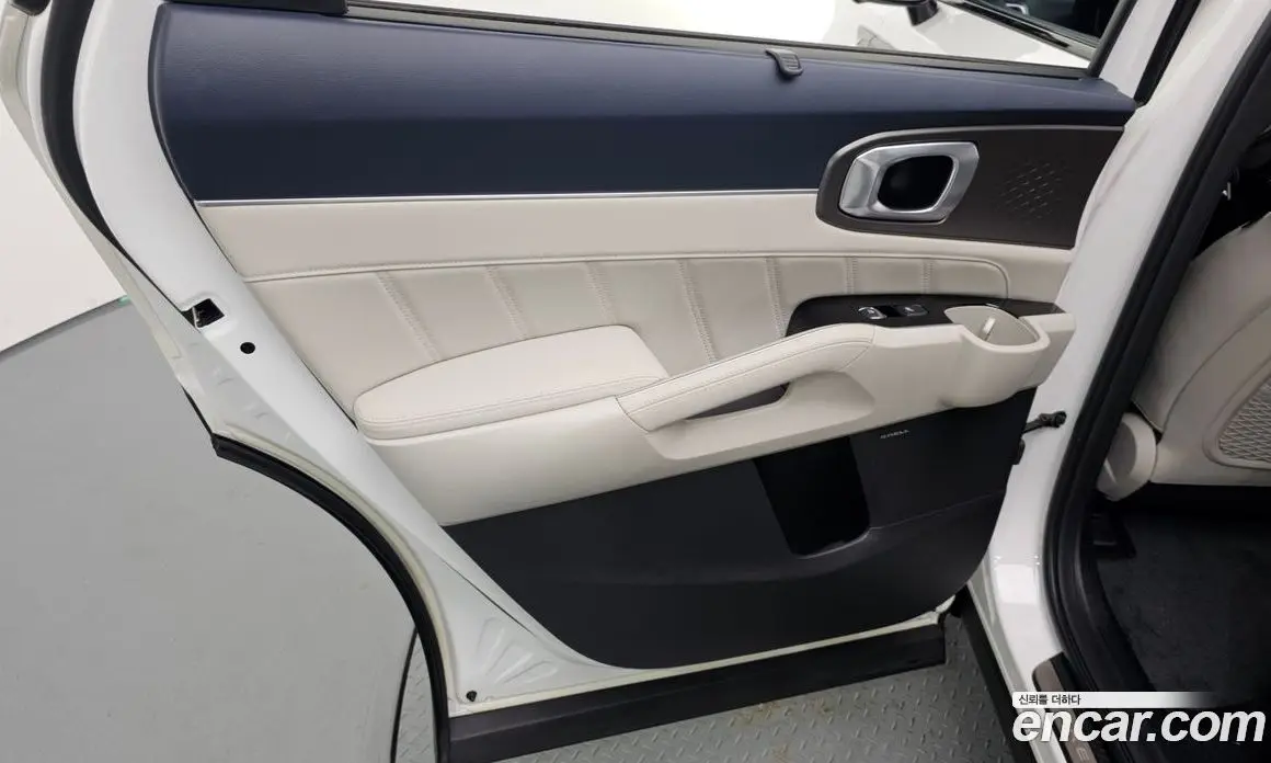 Kia Sorento 2024 1.6 автомат (гидро), фото 14