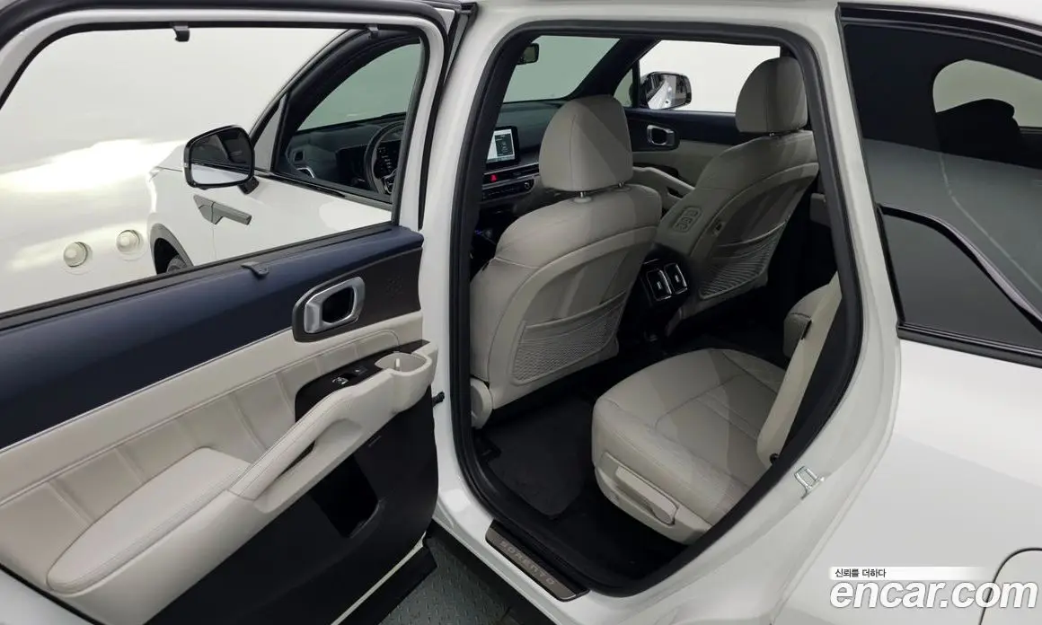 Kia Sorento 2024 1.6 автомат (гидро), фото 16