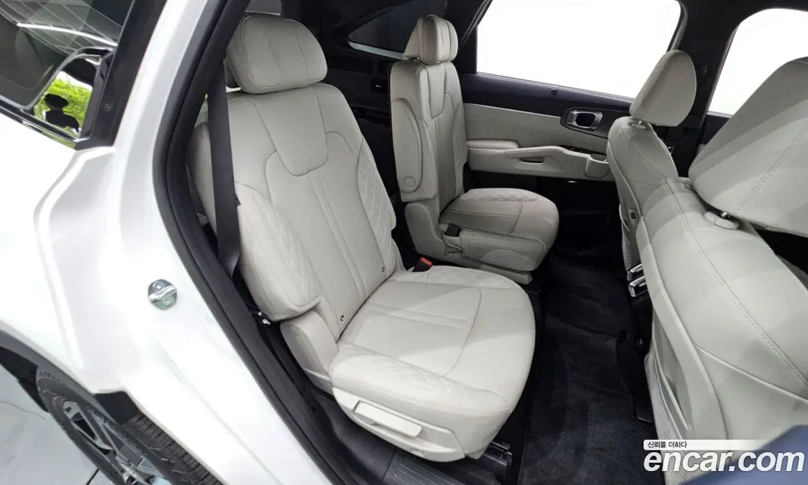 Kia Sorento 2024 1.6 автомат (гидро), фото 17