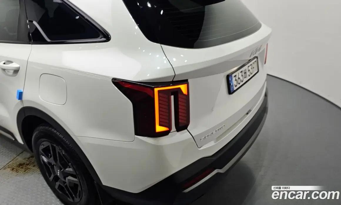 Kia Sorento 2024 1.6 автомат (гидро), фото 8
