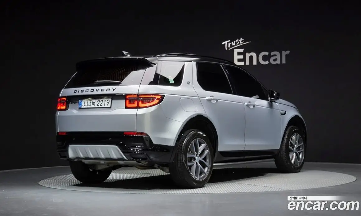Land Rover Discovery Sport 2025 2.0 автомат (гидро), фото 1