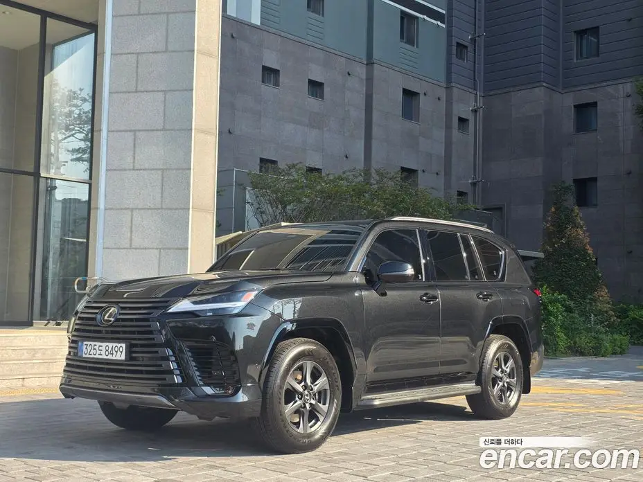 Lexus LX 2025 3.4 автомат (гидро), фото 1