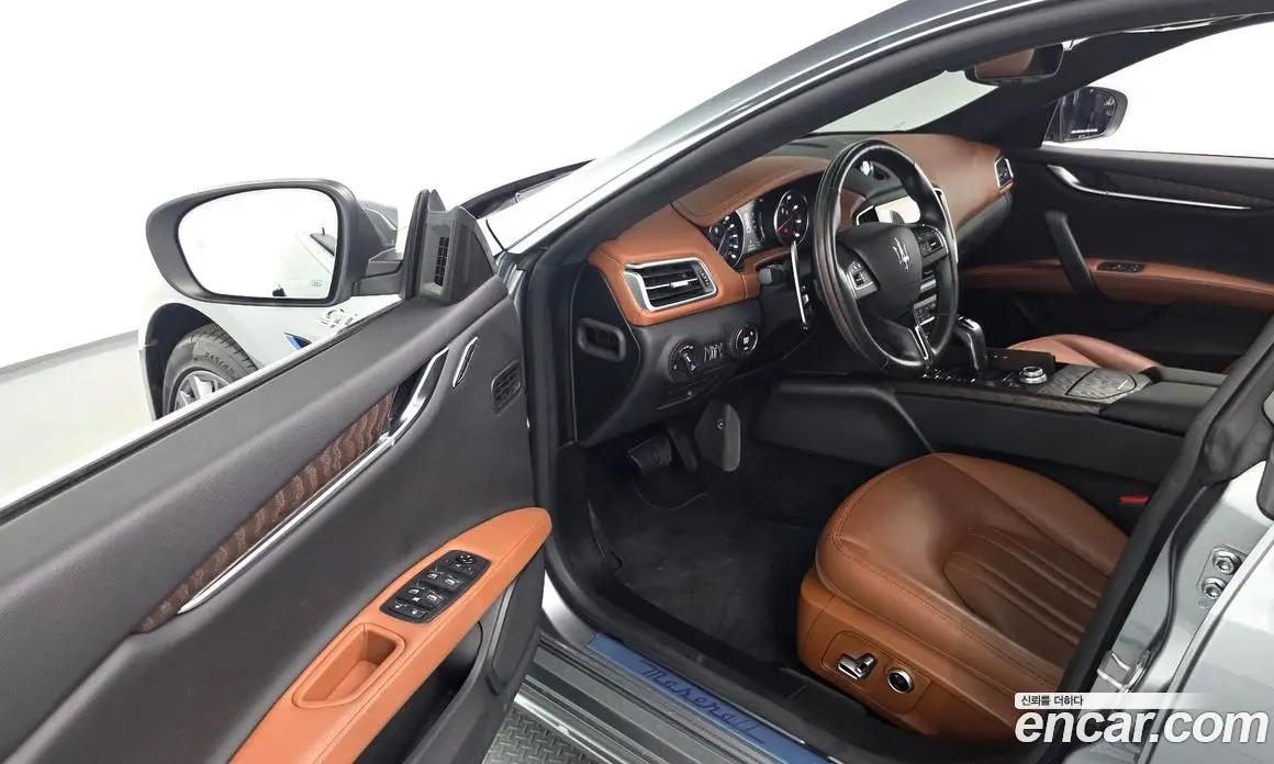 Maserati Ghibli 2022 2.0 автомат (гидро), фото 13