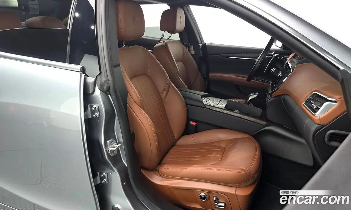 Maserati Ghibli 2022 2.0 автомат (гидро), фото 16