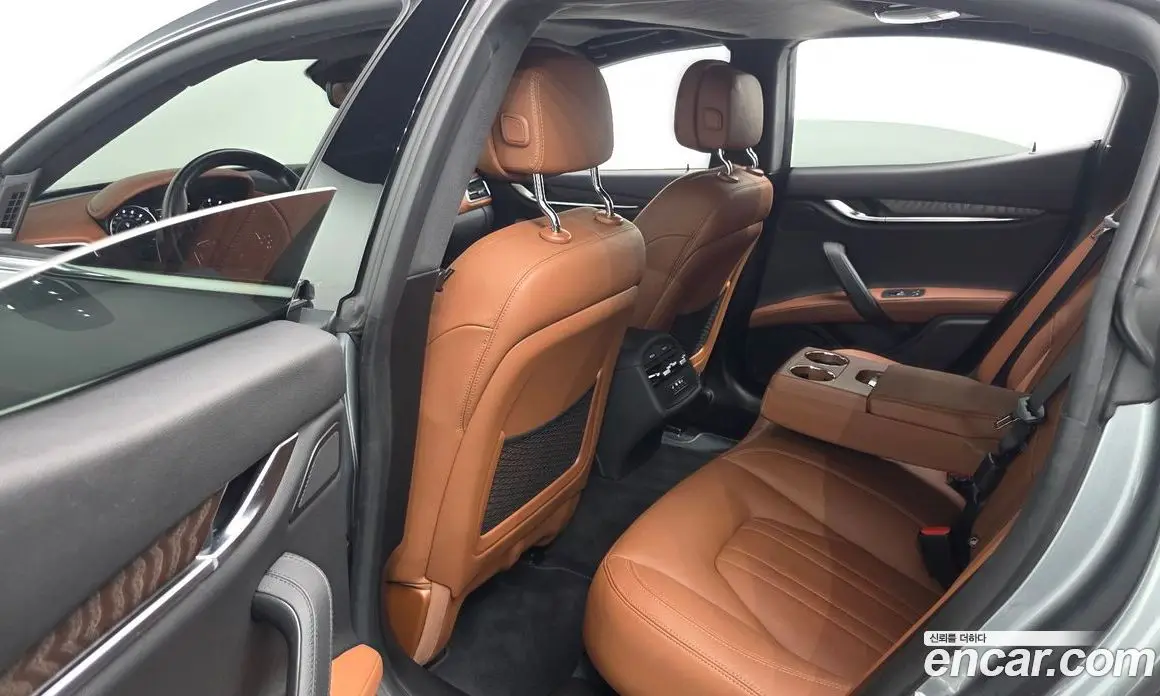 Maserati Ghibli 2022 2.0 автомат (гидро), фото 18