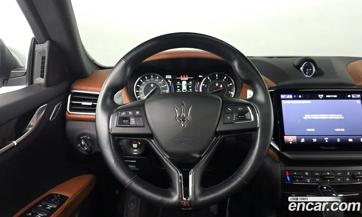 Maserati Ghibli 2022 2.0 автомат (гидро), фото 19