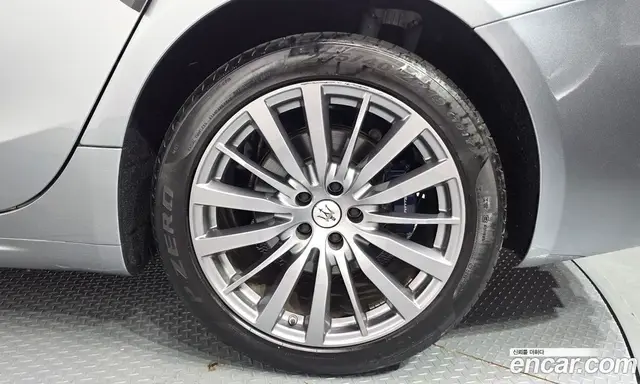 Maserati Ghibli 2022 2.0 автомат (гидро), миниатюра 7