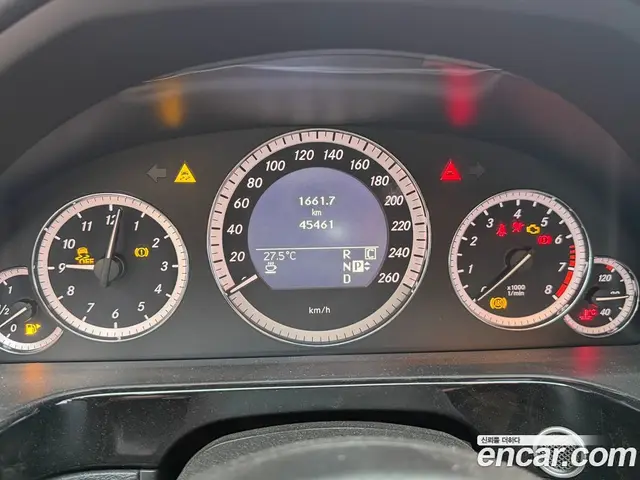 Mercedes-Benz E-Class 2010 3.5 автомат (гидро), миниатюра 5