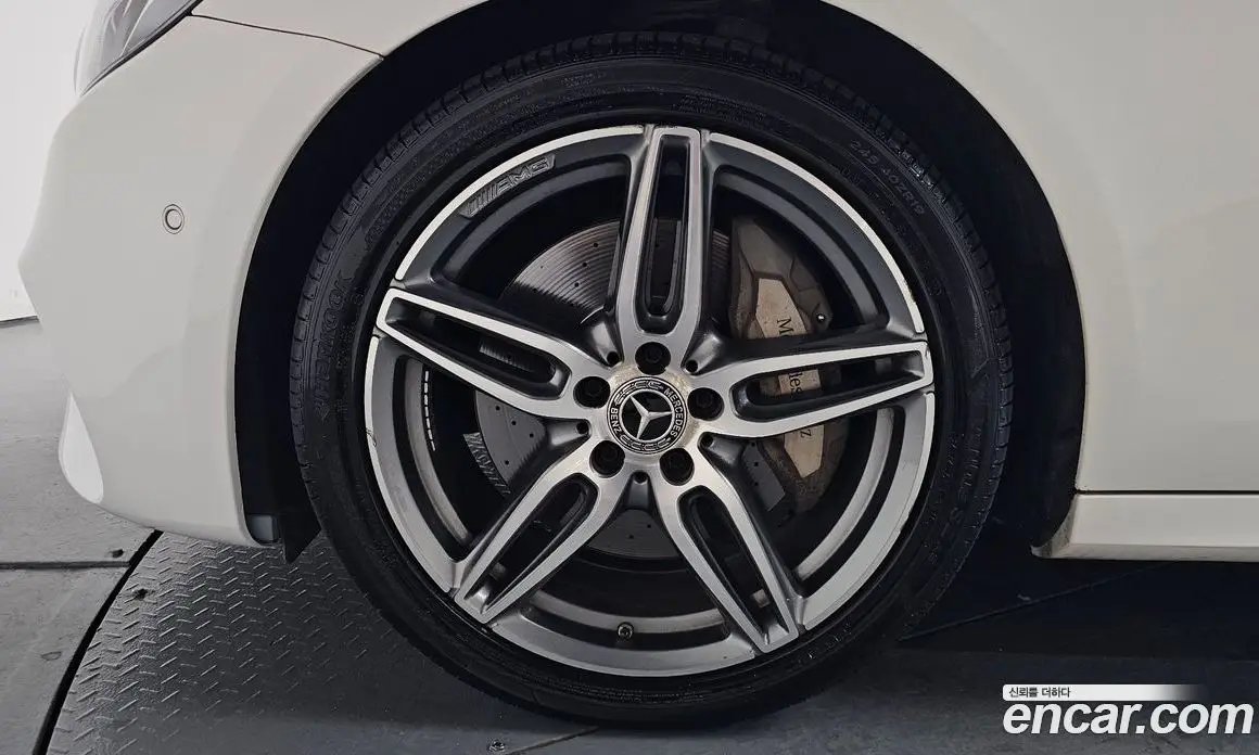 Mercedes-Benz E-Class 2019 2.0 автомат (гидро), фото 5