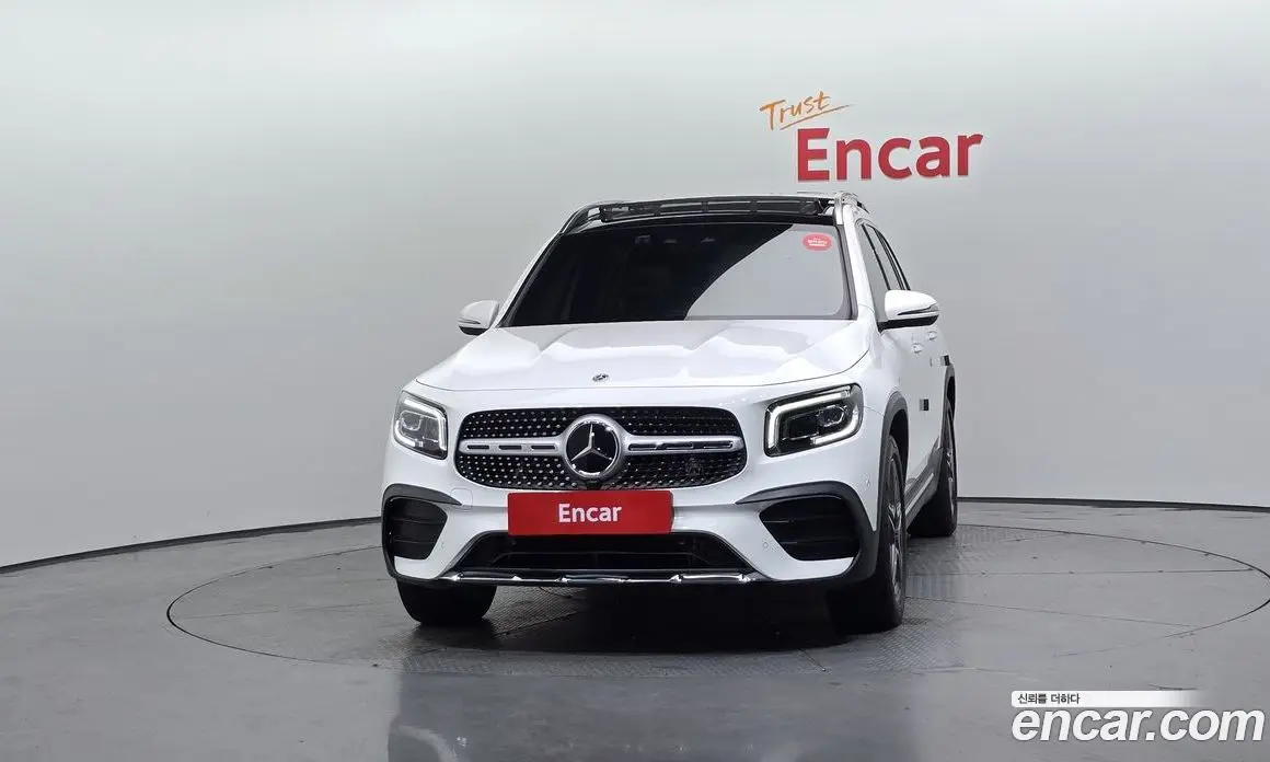 Mercedes-Benz GLB-Class 2022 2.0 автомат (гидро), фото 3
