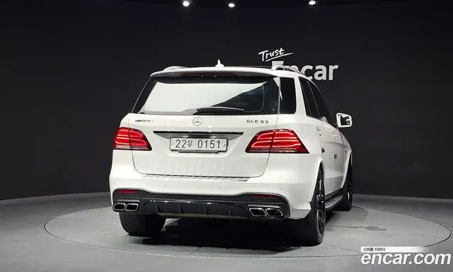 Mercedes-Benz GLE-Class 2016 5.5 автомат (гидро), миниатюра 4