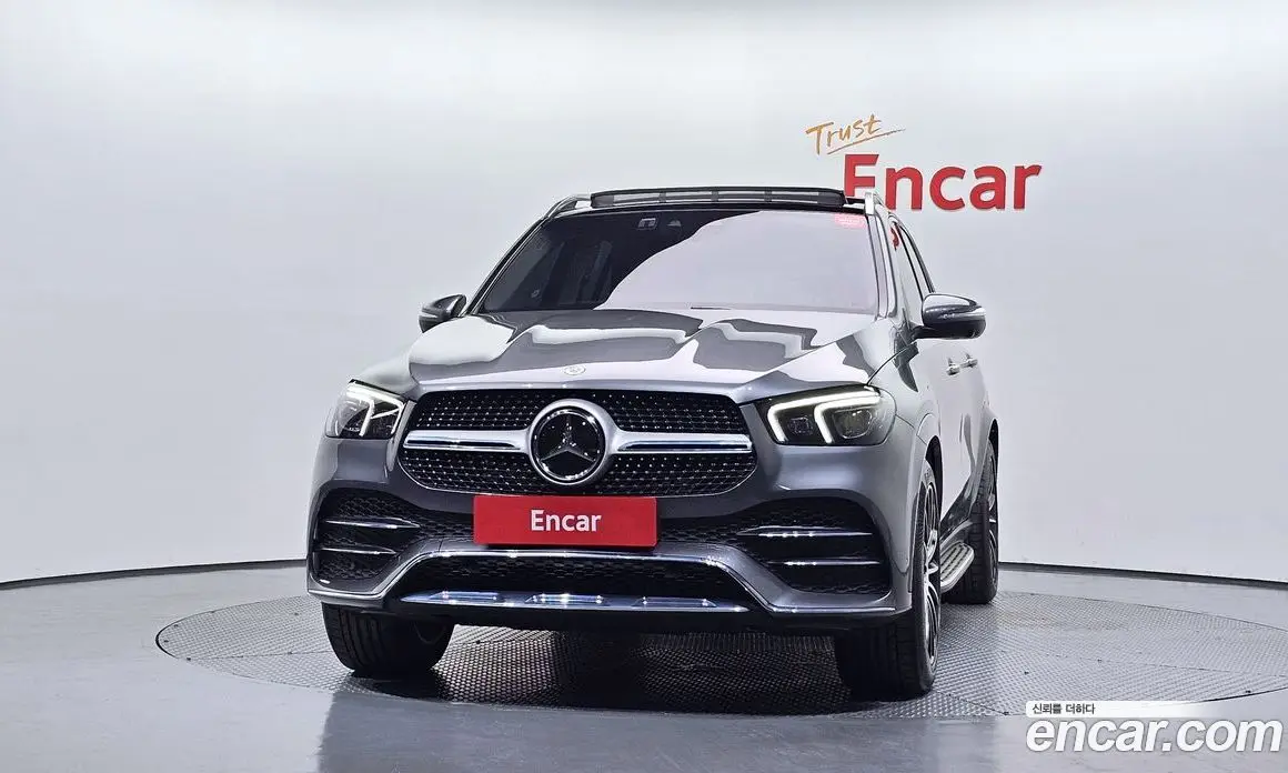 Mercedes-Benz GLE-Class 2023 3.0 автомат (гидро), фото 3