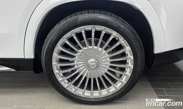 Mercedes-Benz GLS-Class 2025 4.0 автомат (гидро), миниатюра 7