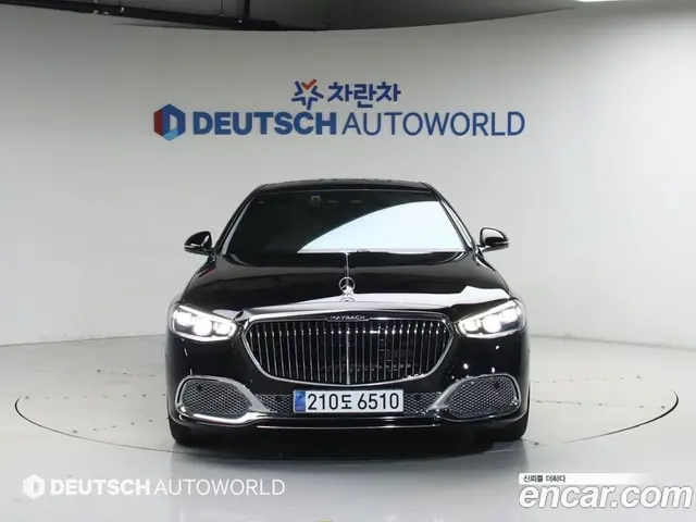 Mercedes-Benz S-Class 2023 4.0 автомат (гидро), миниатюра 3