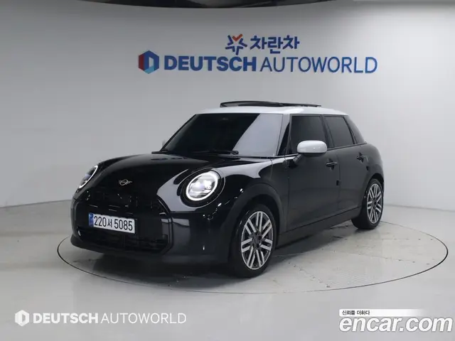 Mini Cooper 2025 2.0 автомат (гидро), миниатюра 1