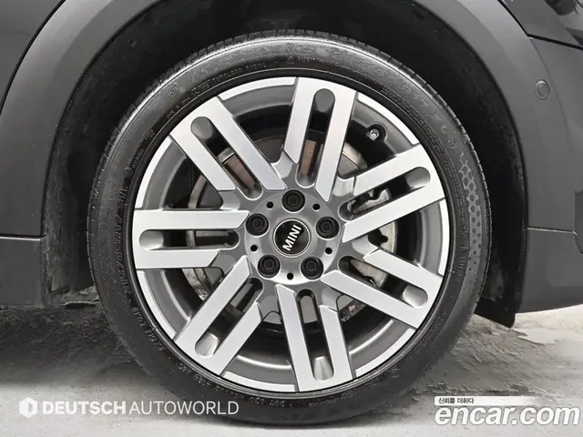 Mini Cooper 2025 2.0 автомат (гидро), миниатюра 5