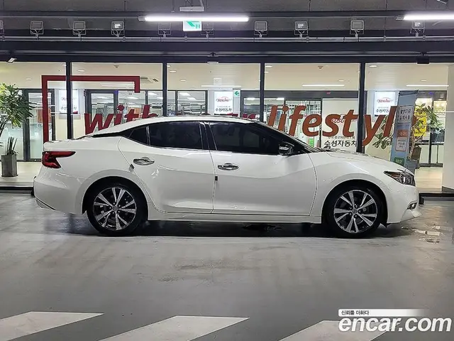 Nissan Maxima 2016 3.5 автомат (гидро), миниатюра 3