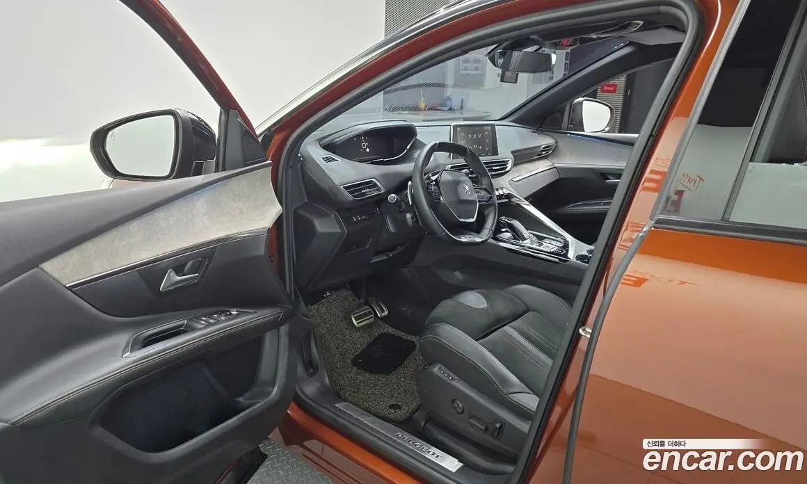 Peugeot 5008 2021 1.5 автомат (гидро), фото 13