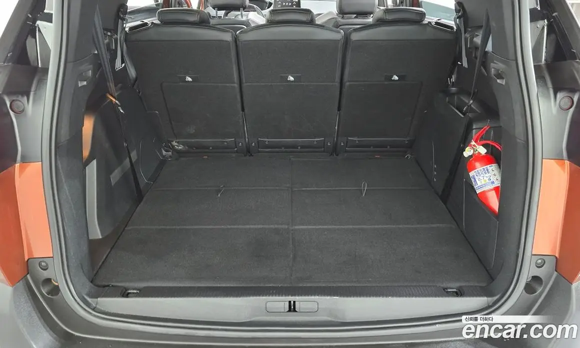 Peugeot 5008 2021 1.5 автомат (гидро), фото 30