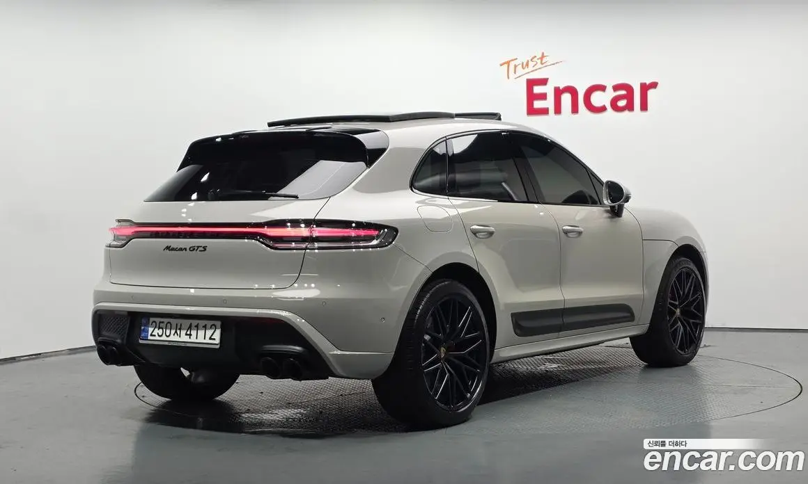 Porsche Macan 2023 2.9 автомат (гидро), фото 2