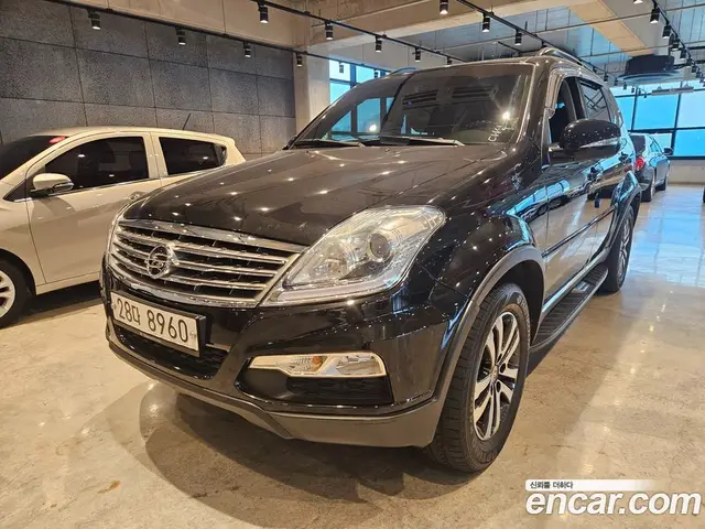SsangYong Rexton 2014 2.0 автомат (гидро), миниатюра 1