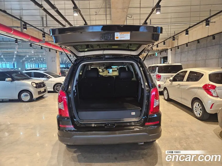 SsangYong Rexton 2014 2.0 автомат (гидро), фото 17