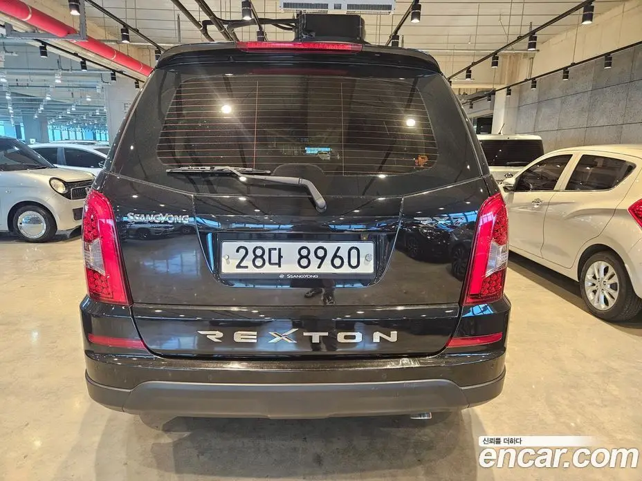 SsangYong Rexton 2014 2.0 автомат (гидро), фото 4