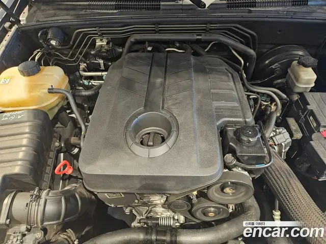 SsangYong Rexton 2014 2.0 автомат (гидро), миниатюра 9