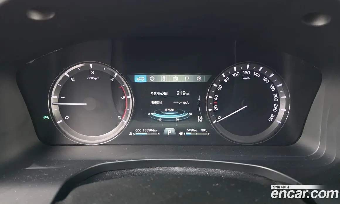 SsangYong Rexton 2018 2.2 автомат (гидро), фото 11