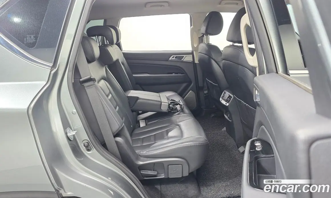 SsangYong Rexton 2018 2.2 автомат (гидро), фото 17