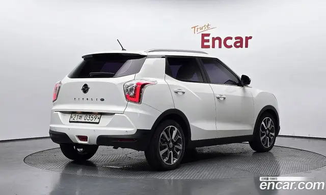 SsangYong TIBOLI 2015 1.6 автомат (гидро), миниатюра 2