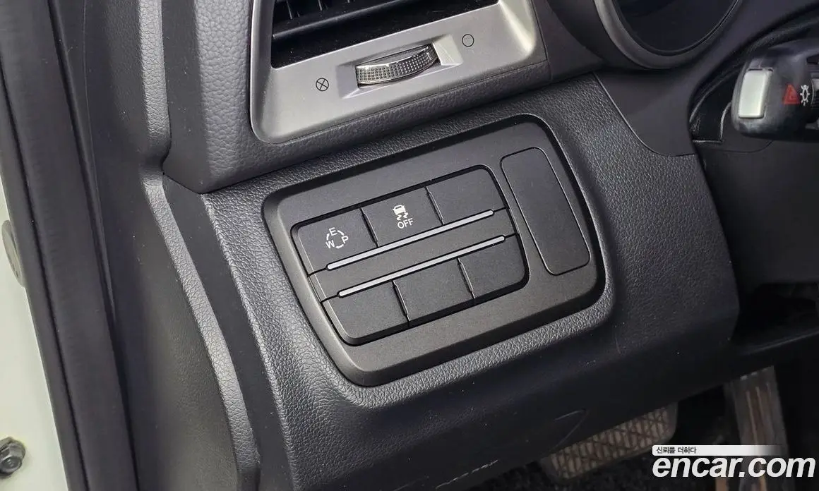 SsangYong TIBOLI 2015 1.6 автомат (гидро), фото 14